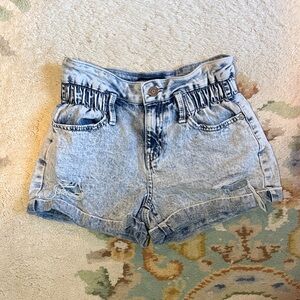 Juniors’ Sincerely Jules Light Blue Denim Jean Shorts